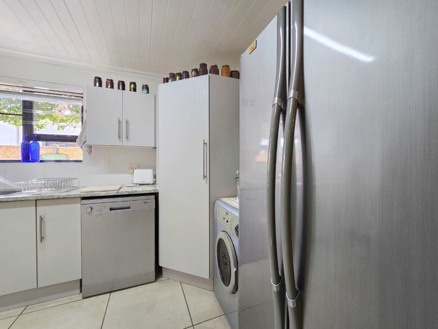 3 Bedroom Property for Sale in Stilbaai Wes Western Cape